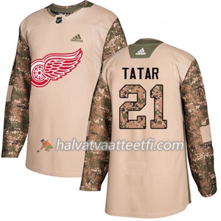 Miesten NHL Detroit Red Wings Pelipaita Tomas Tatar 21 Adidas 2017-2018 Camo Veterans Day Practice Authentic Miesten NHL Detroit Red Wings Pelipaita Tomas Tatar 21 Adidas 2017-2018 Camo Veterans Day Practice Authentic